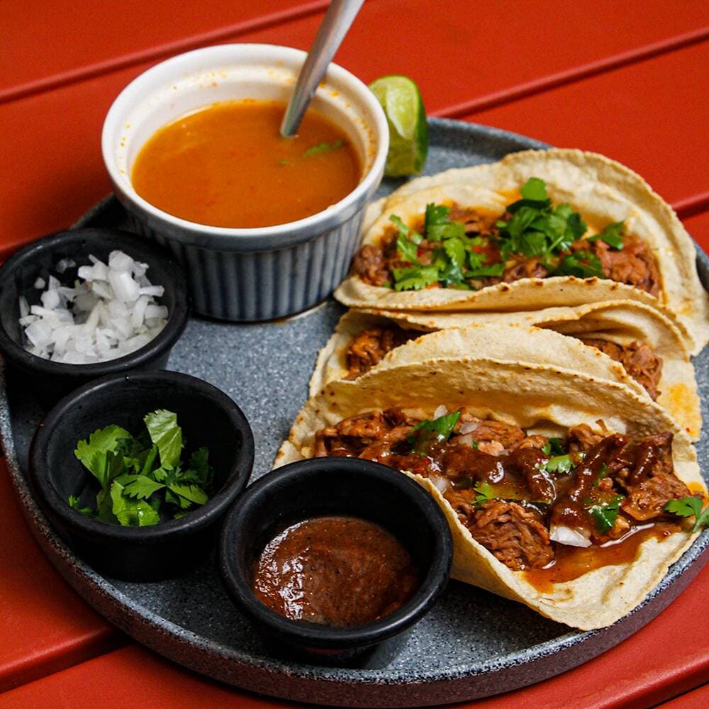 TACO DE BIRRIA