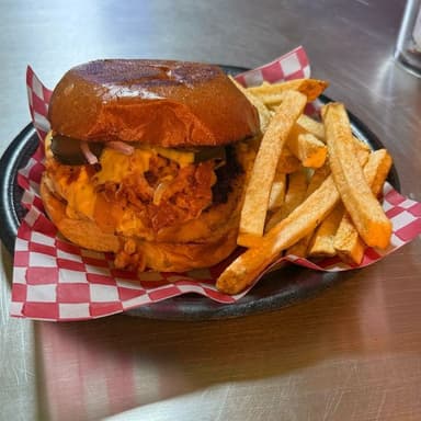 Hamburguesa de Pollo Apanado (Kokoriko)