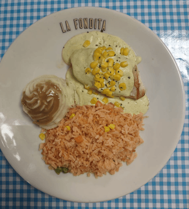 Pechuga al poblano
