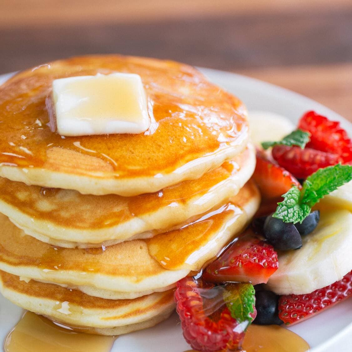 Combo Pancakes con Fruta