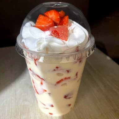 Fresas con crema chicas 10oz.