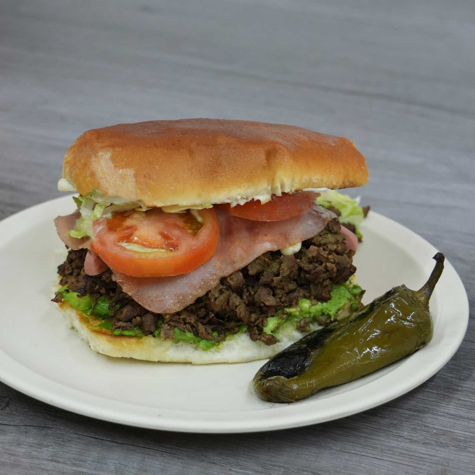 Torta Doble Bistec Especial