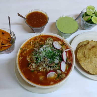 Pozo-Leon Grande 1 Litro (Res , Pco y Pollo)