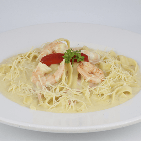 Fetuccini a lo Alfredo con Langostinos