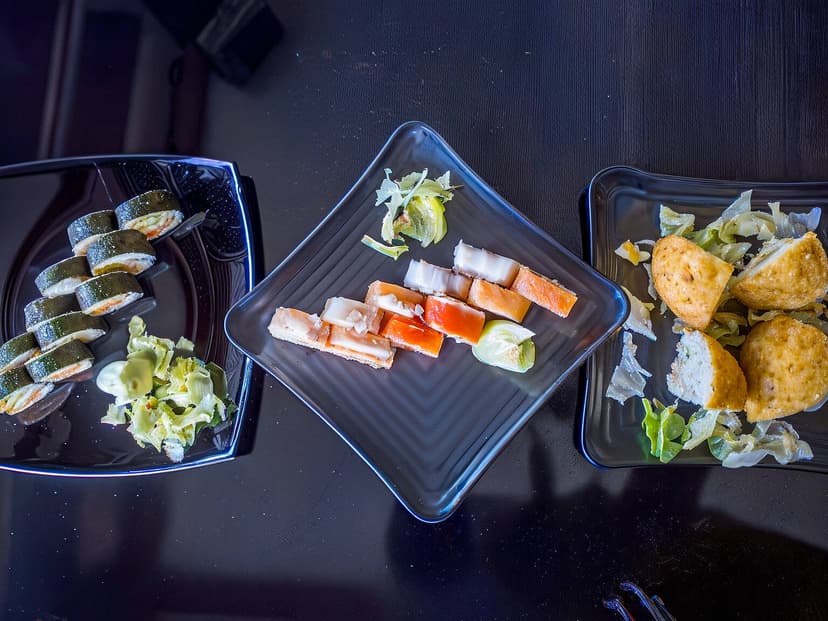 Sichi Sushi & Coffee Rest