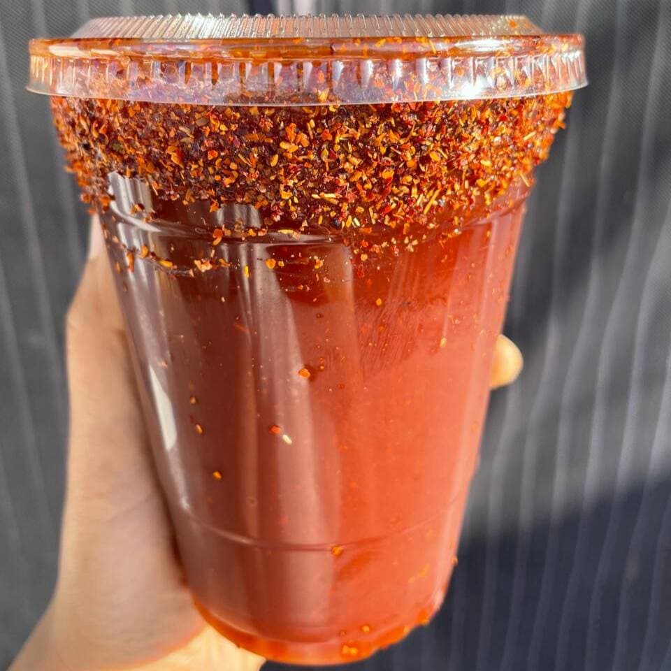 Clamato Sencillo Medio Litro