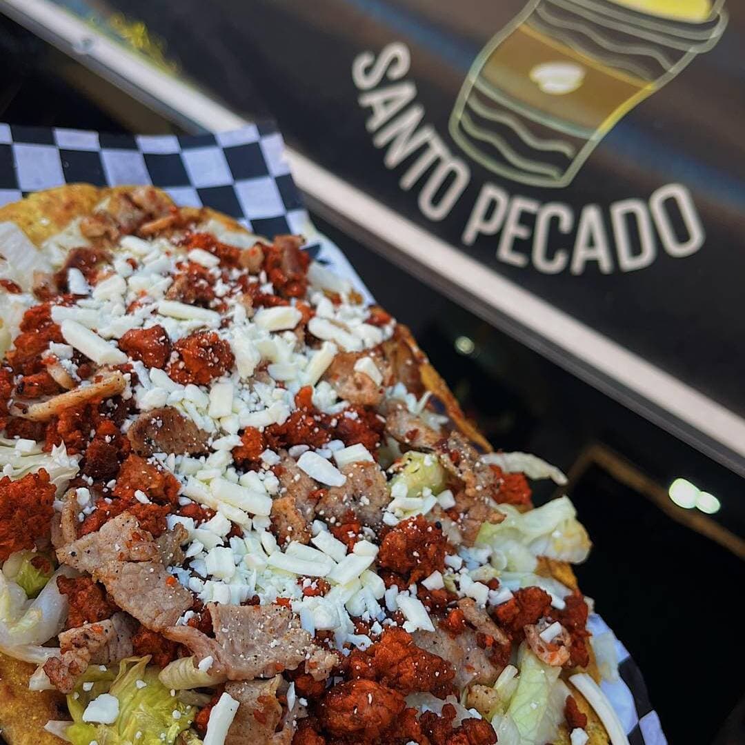 Huarache con carne