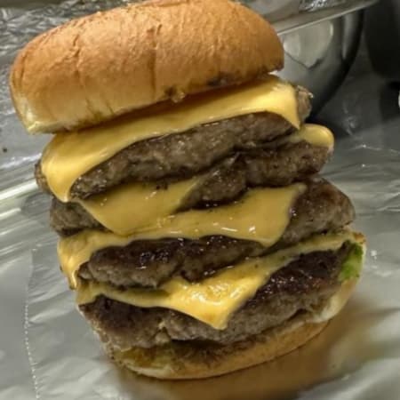 Cheeseburger Cuádruple