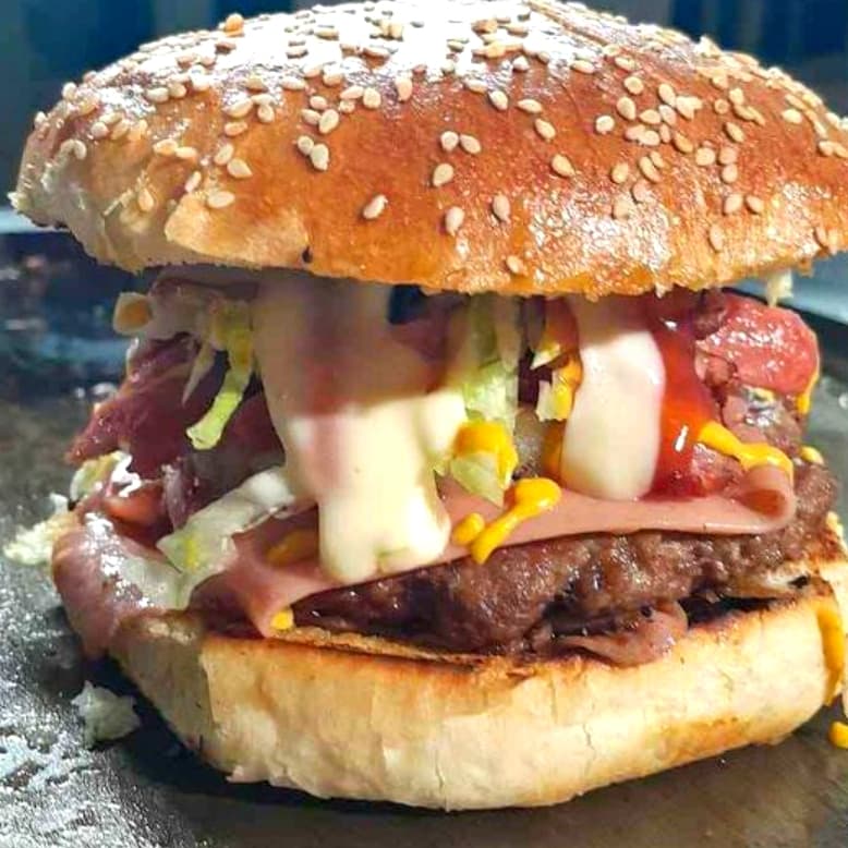 Hamburguesa Mega.