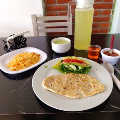 Comida Corrida Asada de Pollo