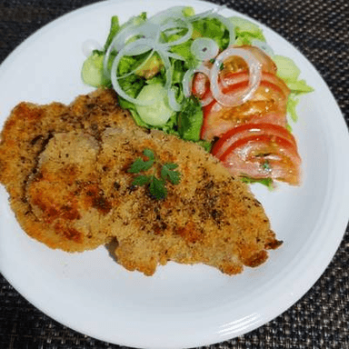 Milanesa con Ensalada