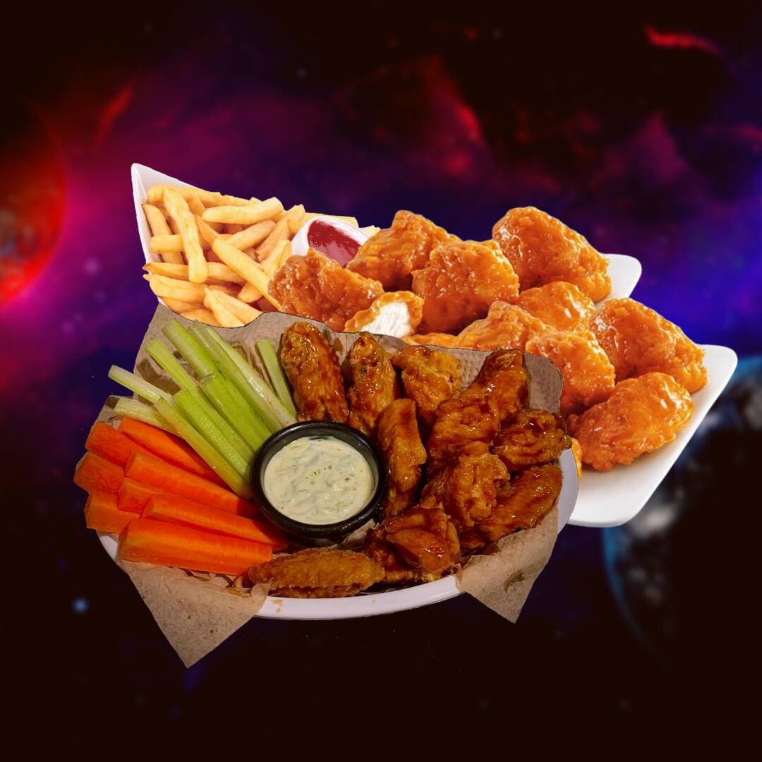 Combo-10 Boneless + 10 Alitas + Papas 300 Gramos