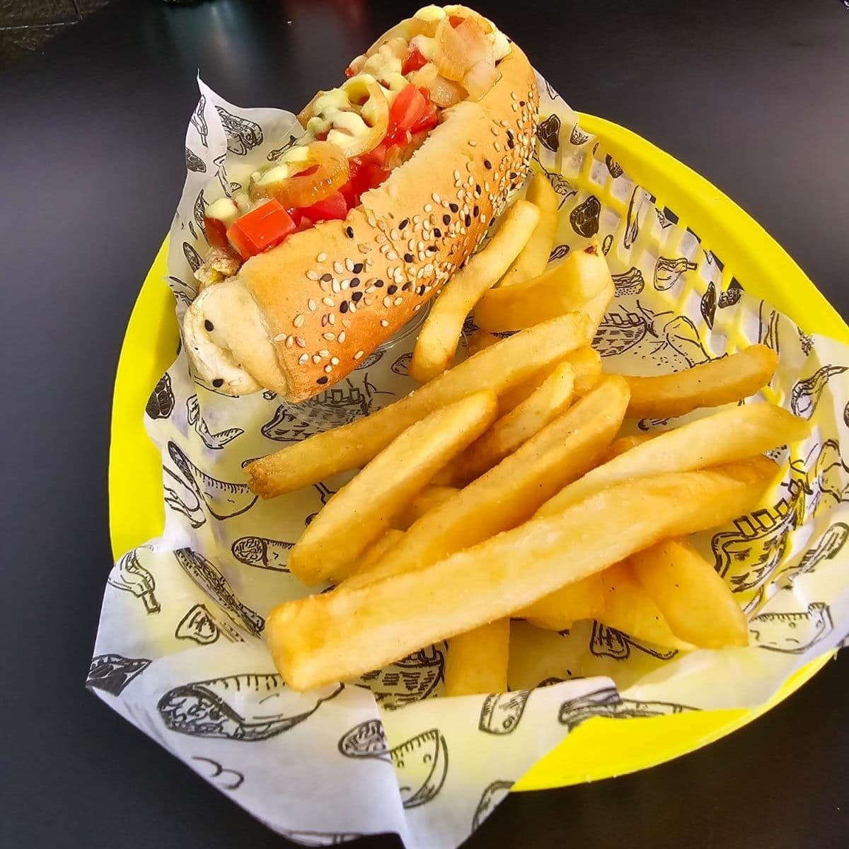 Hot Dogs Clásico con Papas