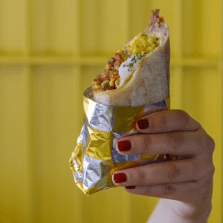 HUEVOS PARA TI: CAFÉ AMERICANO+JUGO CHICO+BURRITO