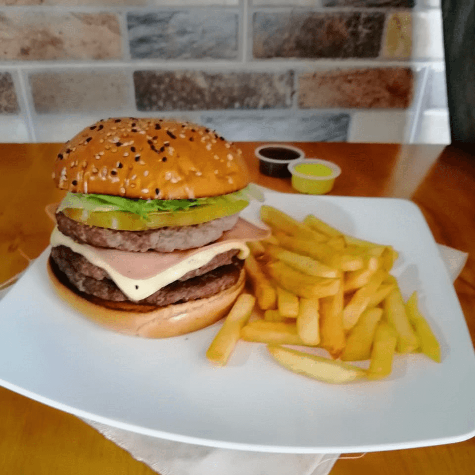 Hamburguesas  El tope con papa