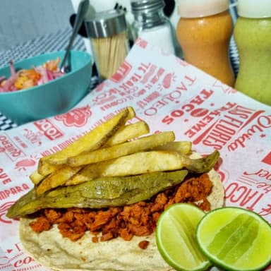 SUPER TACO DE LONGANIZA