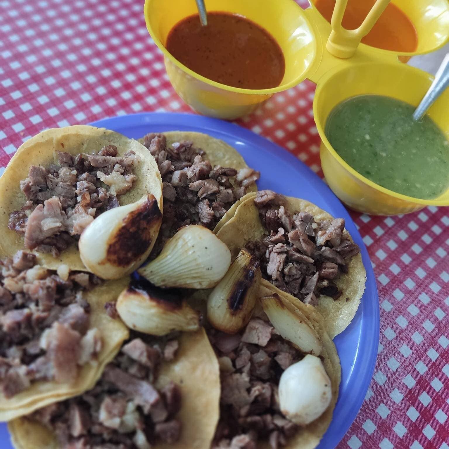 Tacos de Bistec de Res