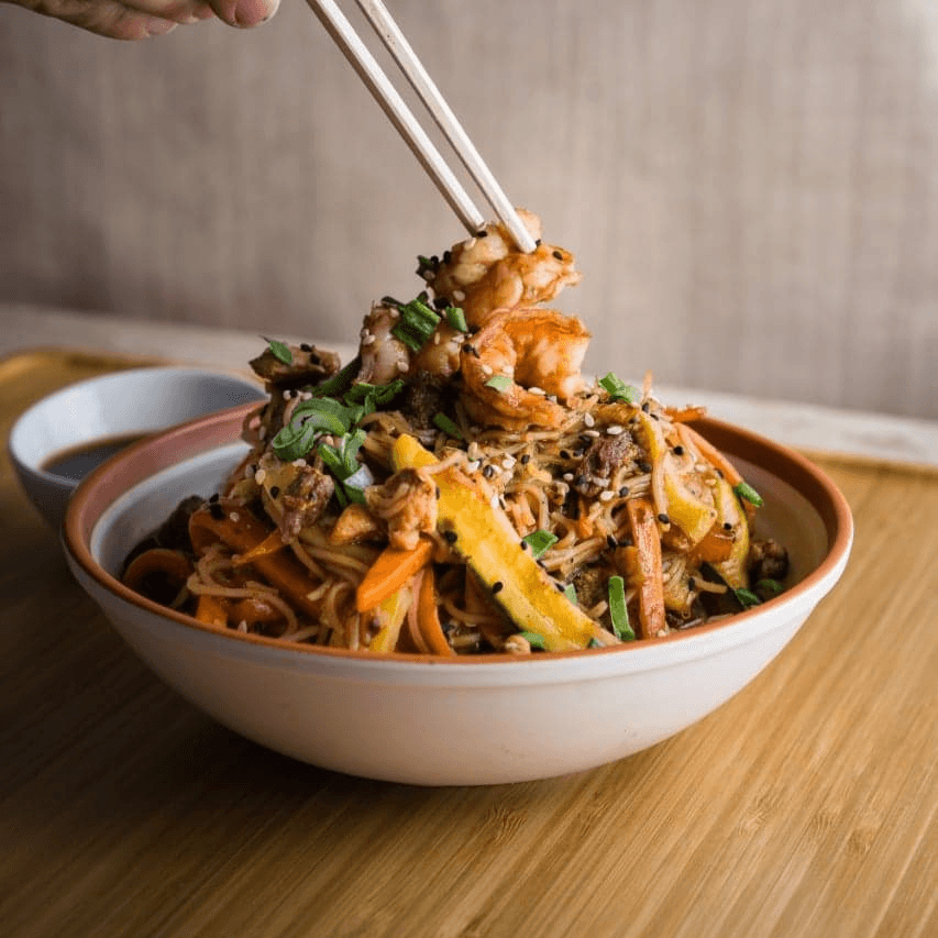 Sopa Yakisoba Mixta