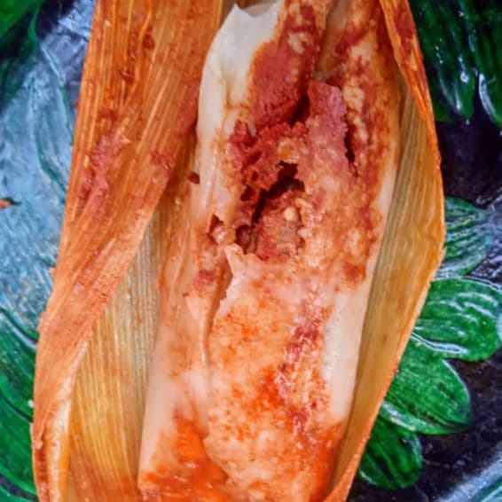 Rojo con Carne de Puerco