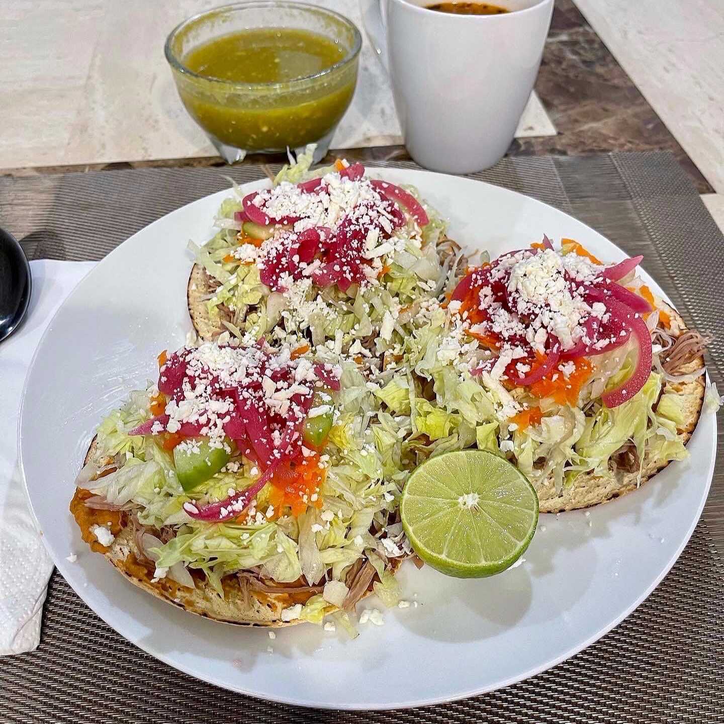 Orden de 3 Tostadas de Pollo