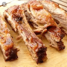 COSTILLA CON CUERO