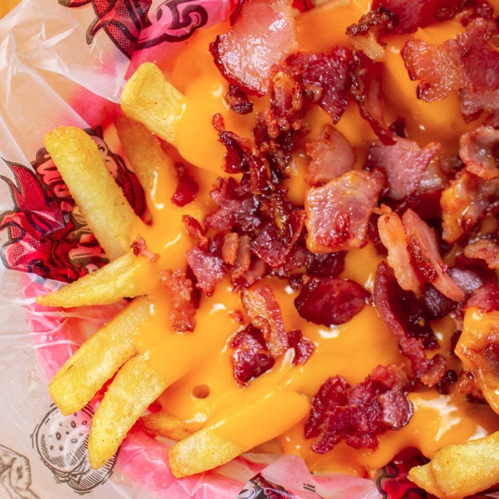 Queso Cheddar con Tocineta