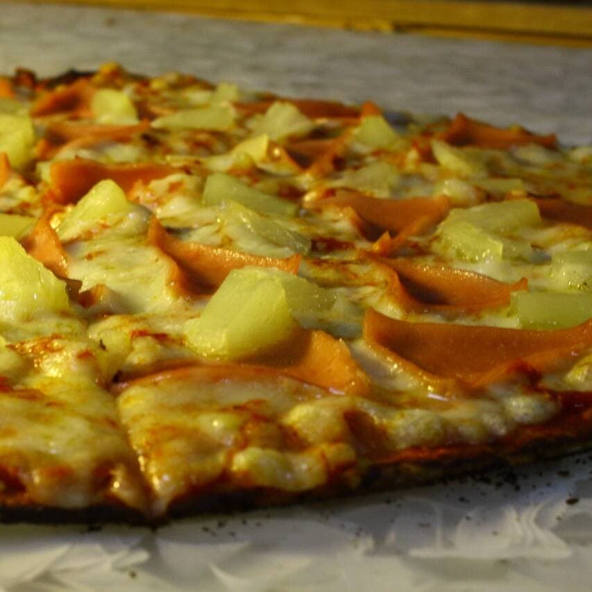 Pizza Hawaiana