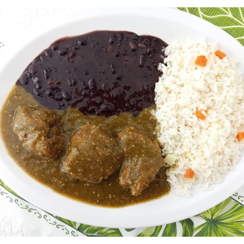 Puerco en Salsa Verde