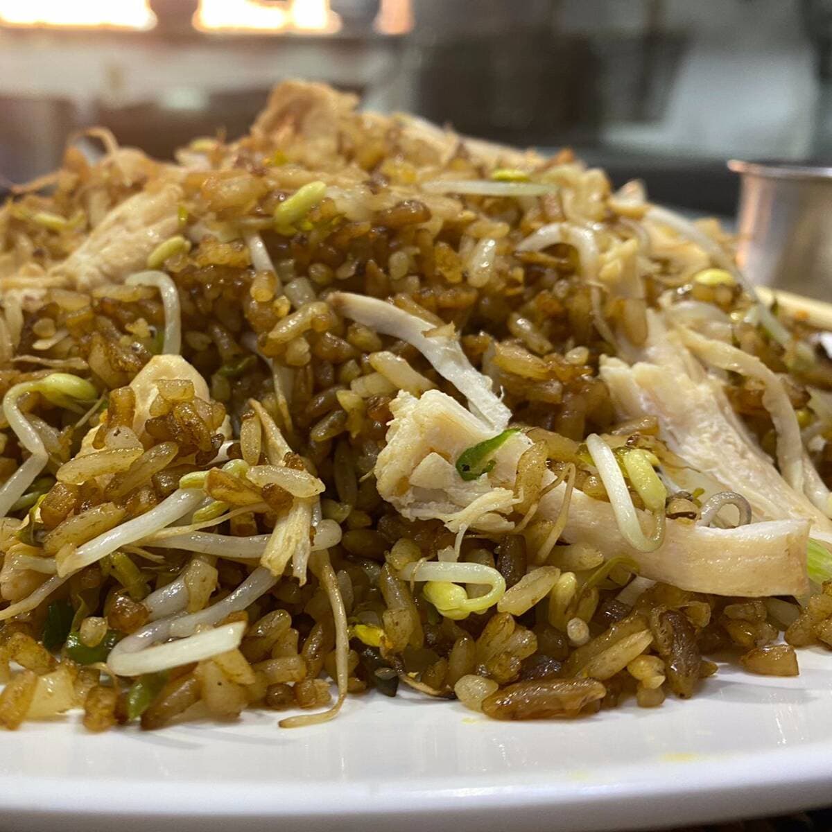 CHOW FAN CON POLLO