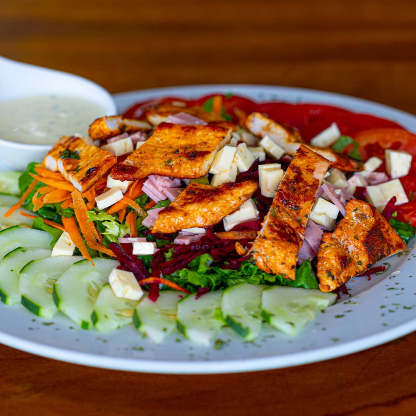 Big Bowl de Ensalada Cesar con Pechuga de Pollo