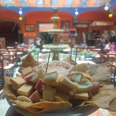 Plato de Carnes Frias y Quesos