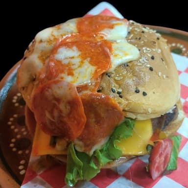 burger_pizza peperoni