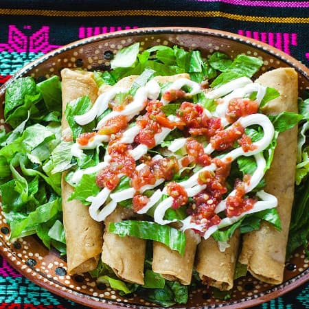 TACOS DORADOS DE POLLO (4pzas)