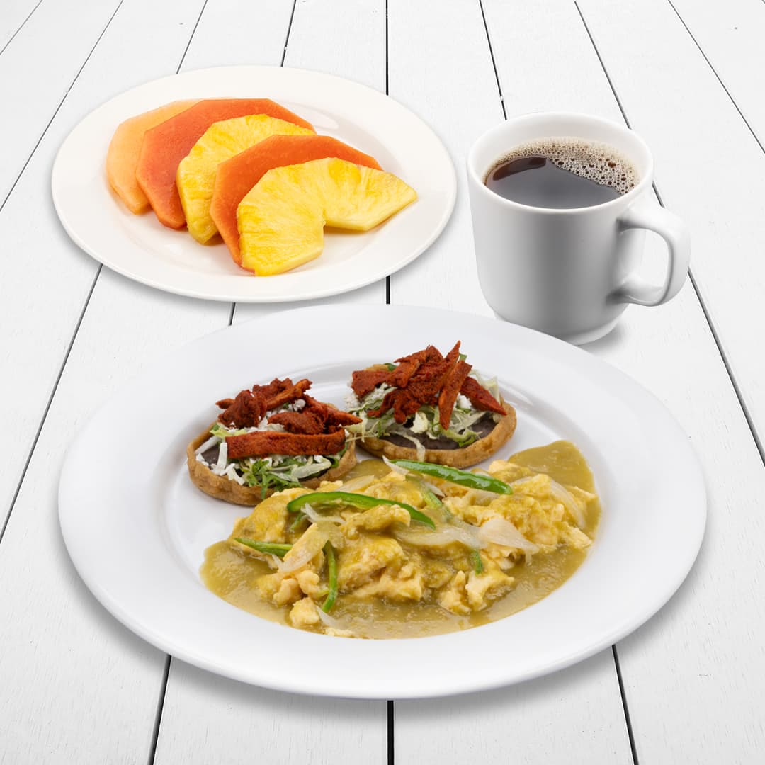 Huevos albañil con sopecitos