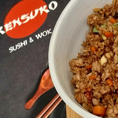 Yakimeshi Vegetariano
