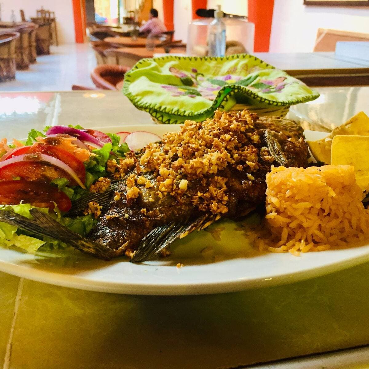 Mojarra al Mojo de Ajo 550 Grs