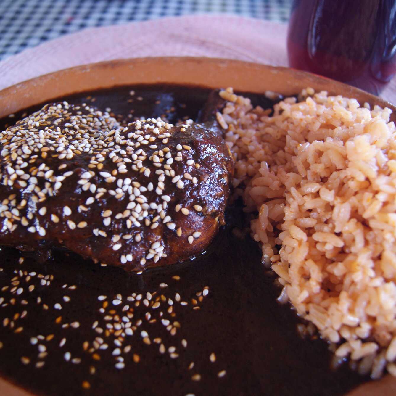 Combo Mole Poblano + Consomé de Pollo