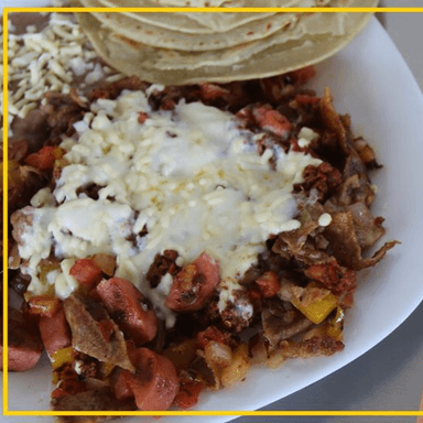 Orden de Carne Asada y Chorizo