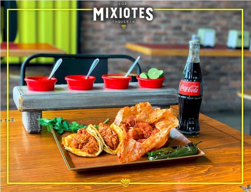 LOS MIXIOTES TAQUERÍA (Av. Hidalgo)