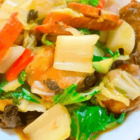 Pollo con Chancho y Verdura Tausí a la Carta