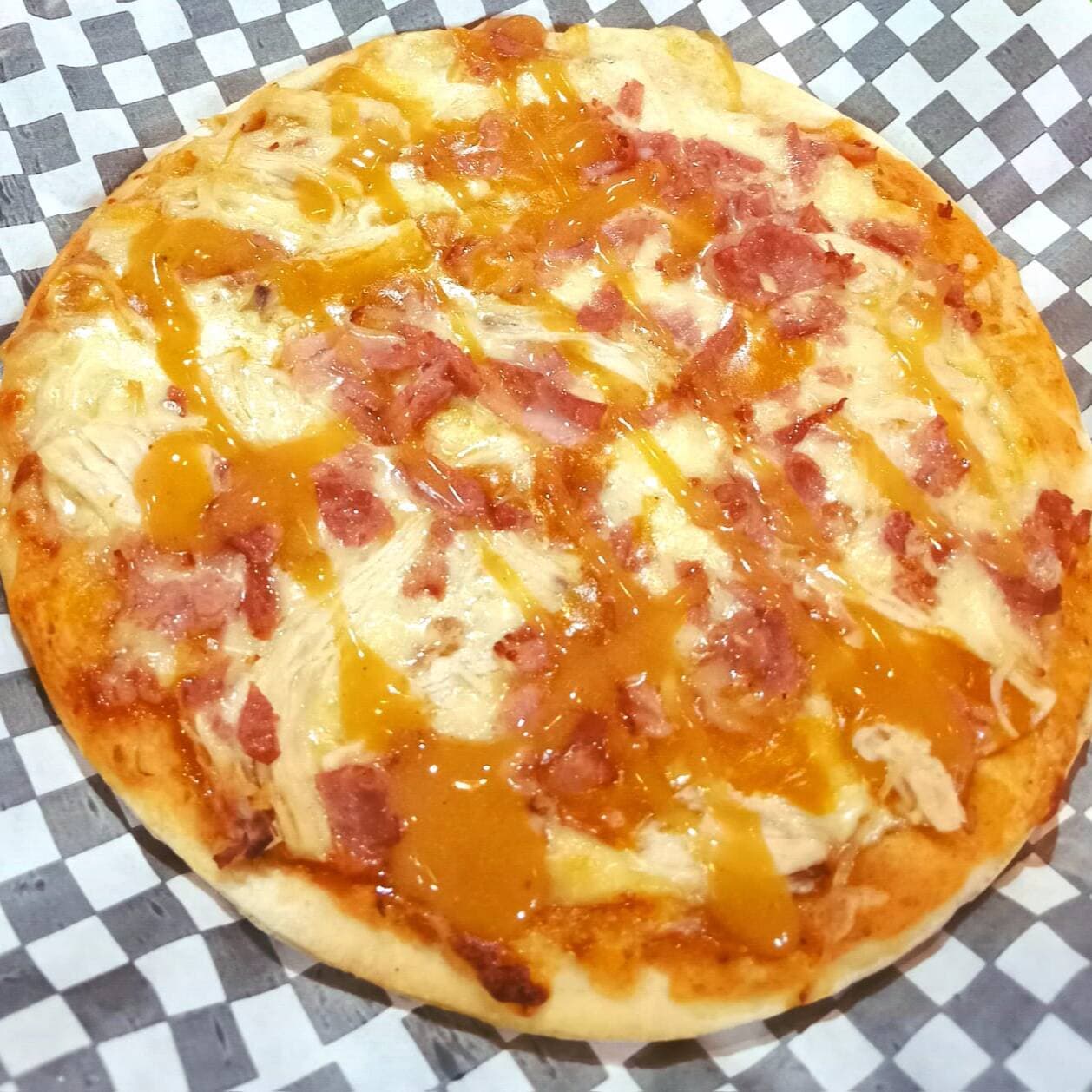 Small Borde Queso + Gaseosa 1.5