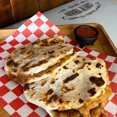 Gordita de Mole