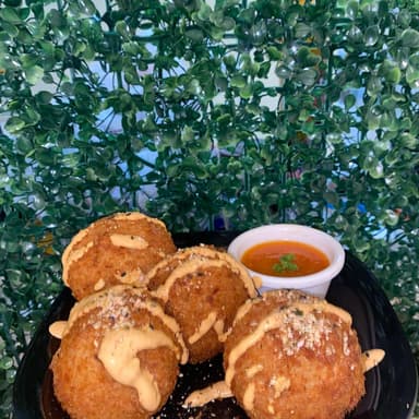 Bolas de Arroz Empanizadas Orden de 5 pzas.