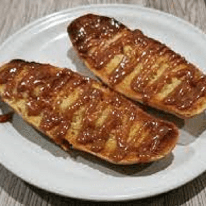 Molletes con Cajeta