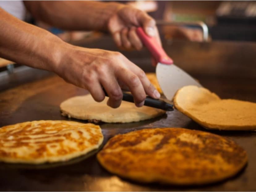 Tortillas de Queso Quesonticas - Escazú