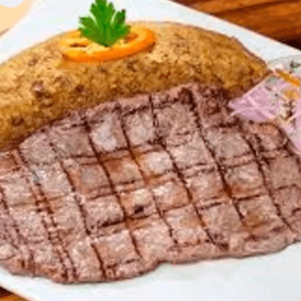 Tacu Tacu con Lomito al Jugo