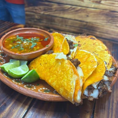 Orden de Quesatacos