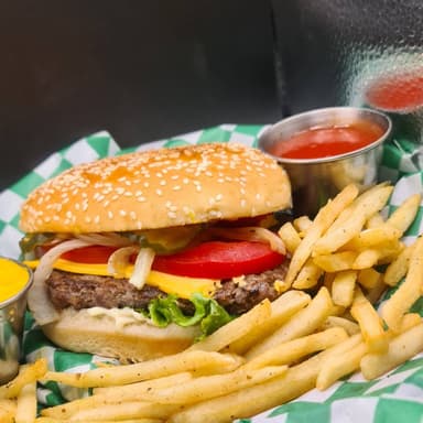 Combo Dogo Clásico Bon3les y Hamburguesa