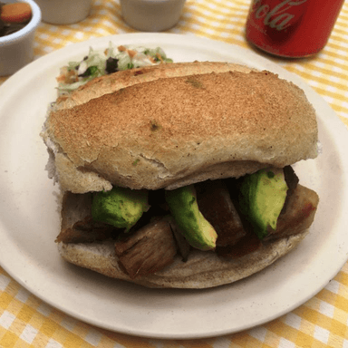 TORTA DE LOMO CON CHICHARRON PLACERO