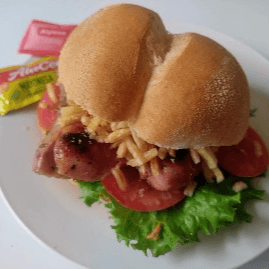 PAN CON CHORIZO